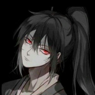 女子带2孩子买菜被三轮卷入车底